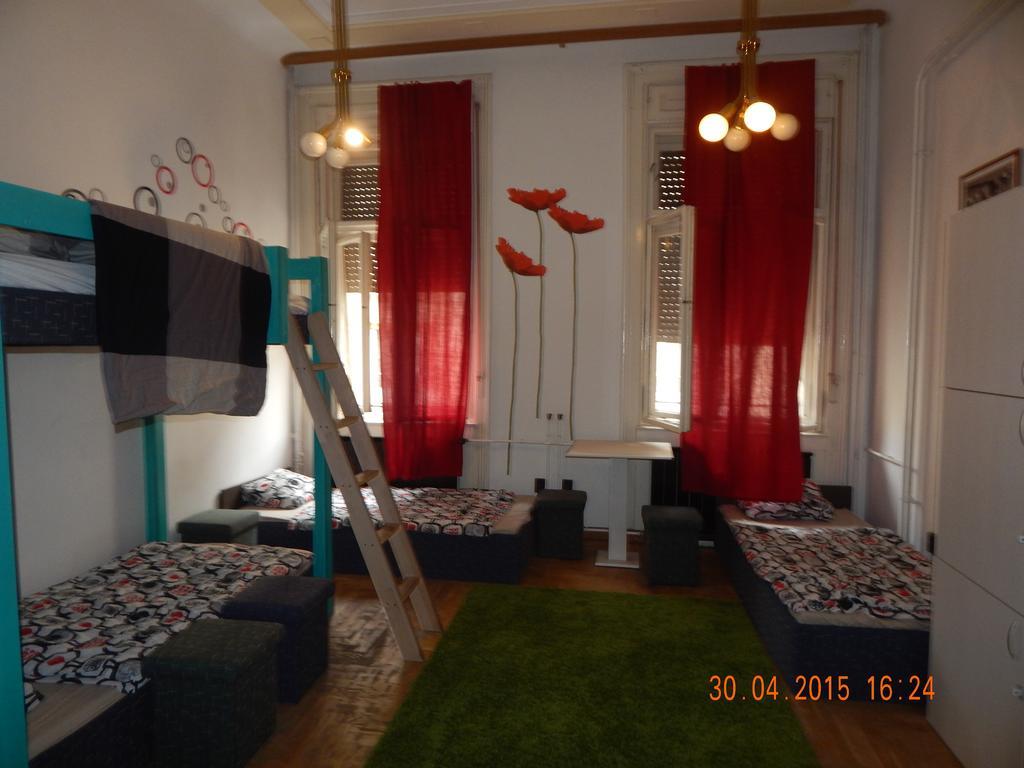 Violet Hostel Budapeste Quarto foto